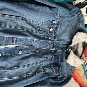 It’s size large , it’s from denim